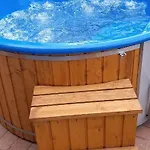 Zacisze Na Kaszubach Z Balia Z Jacuzzi Na Wylacznosc W Cenie 펜션 *