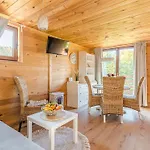 Zacisze Na Kaszubach Z Balia Z Jacuzzi Na Wylacznosc W Cenie * Brodnica Dolna