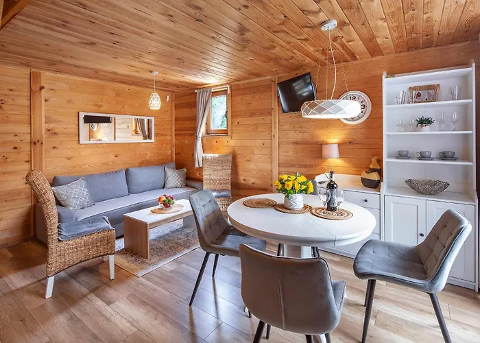 Prázdninový dům Zacisze Na Kaszubach Z Balia Z Jacuzzi Na Wylacznosc W Cenie Brodnica Dolna